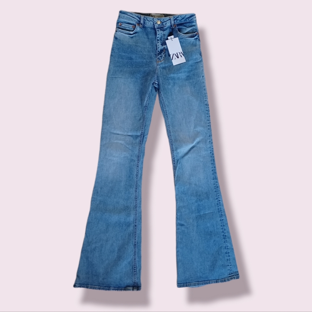 Zara ♡ flared jeans